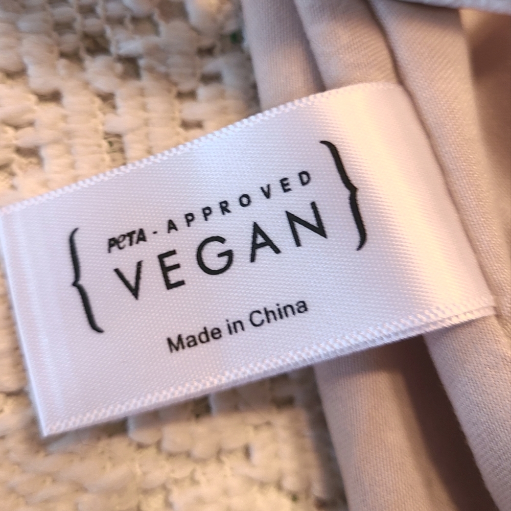🎊HP🎊MELLOW WORLD VEGAN BAG - Picture 16 of 16